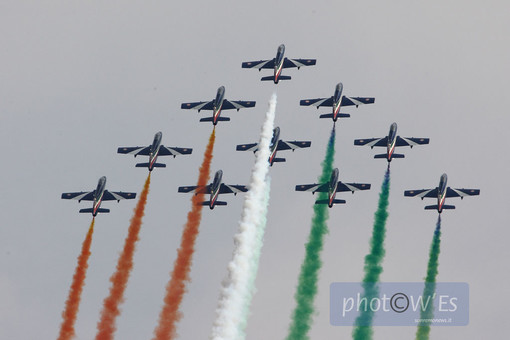 150° anniversario dell'unità d'Italia: domani le frecce tricolori nel cielo di Sanremo