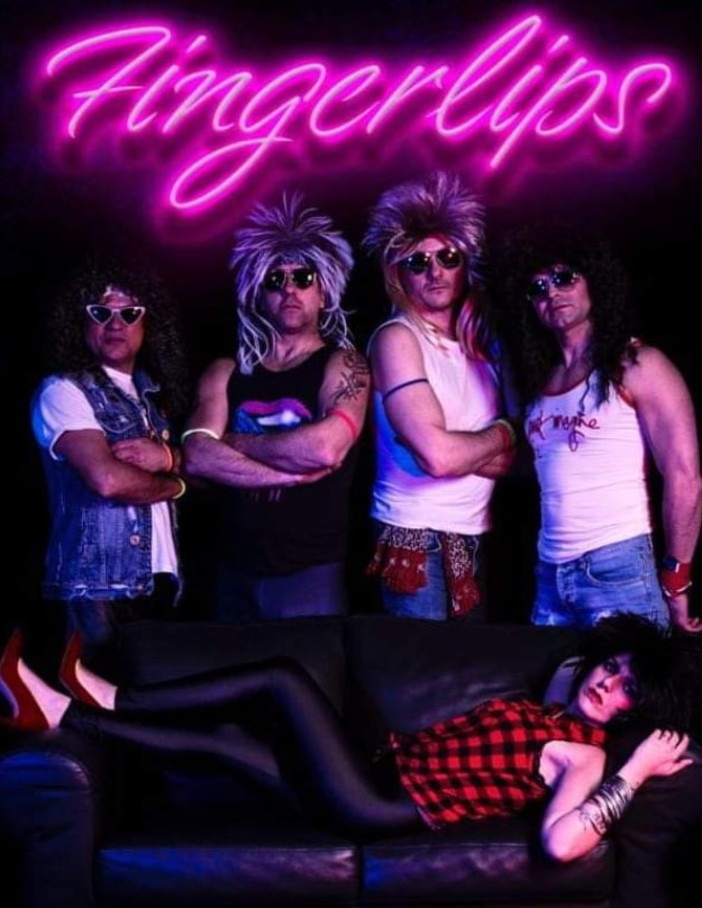 Santo Stefano al Mare, questa sera in concerto la party band Figerlips: un tributo agli anni ‘80 Santo Stefano al Mare, questa sera in concerto la party band Figerlips: un tributo agli anni ‘80