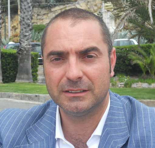 Vallecrosia: Fabio Perri "Sono soddisfatto dello sviluppo commerciale della città"