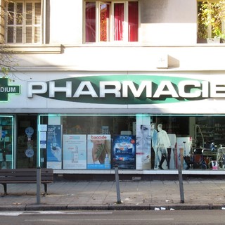 Tiroide: una nizzarda denuncia due ministri per la questione del Levothyrox modificato