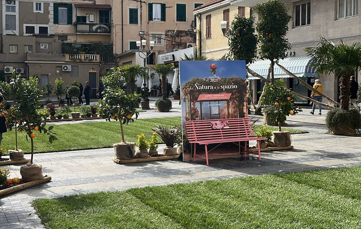 Sanremo in Fiore: visita guidata alle fontane storiche con spettacolari installazioni floreali del Festival