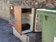 Sanremo: un altro frigorifero lasciato dai soliti incivili in strada Borgo Tinasso, la mail di una lettrice