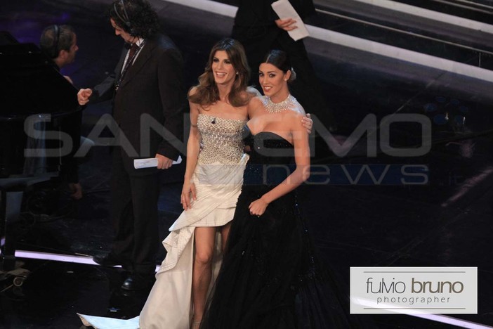 Belene Rodriguez ed Elisabetta Canalis rimaste senza fiori