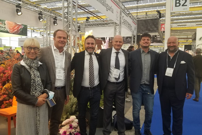 Floricoltura: Piana “La Liguria in olanda per potenziare ulteriormente l’export e ritrovarsi in presenza” Floricoltura: Piana “La Liguria in olanda per potenziare ulteriormente l’export e ritrovarsi in presenza”