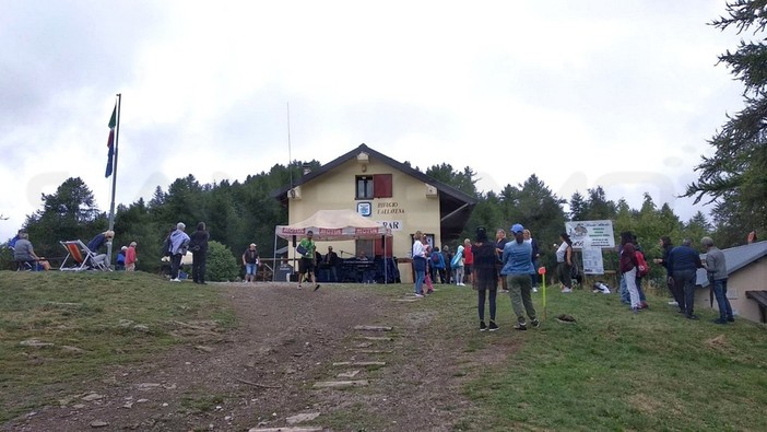 Colle Melosa: dopo due anni di stop per la pandemia ieri è tornata al rifugio Allavena la 'Festa della Montagna' (Foto)