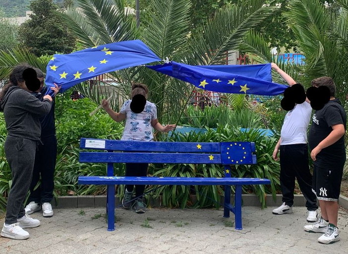 Ventimiglia: martedì scorso alla Spes la 'Festa dell'Europa per i giovani della scuola Media di Roverino