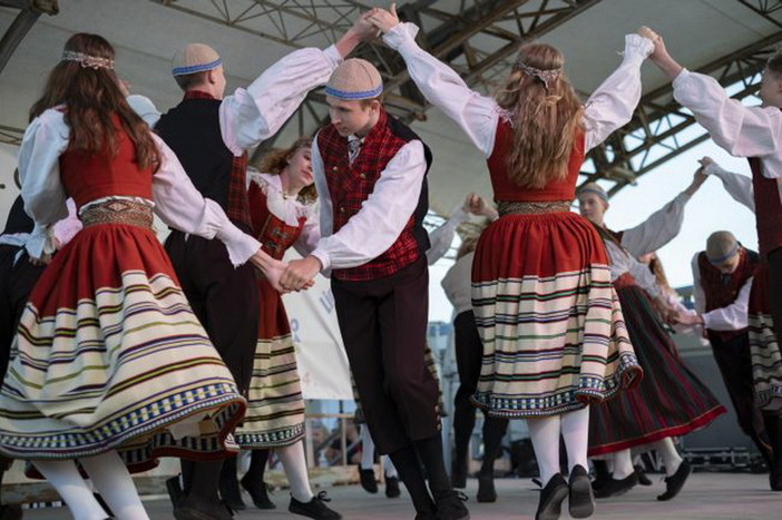 Diano Marina: il 5 e il 10 ottobre torna il 'World Folklore Festival', attesi 28 gruppi da 17 diverse nazioni Diano Marina: il 5 e il 10 ottobre torna il 'World Folklore Festival', attesi 28 gruppi da 17 diverse nazioni