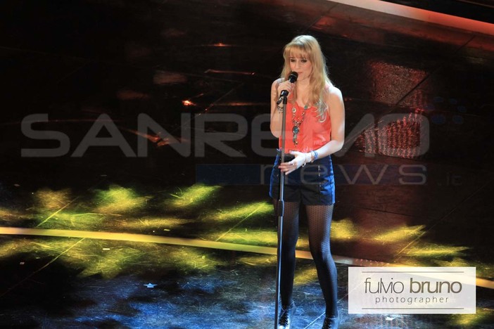 La cantautrice Celeste Gaia, rivelazione al Festival di Sanremo, ospite oggi di Onda Ligure 101