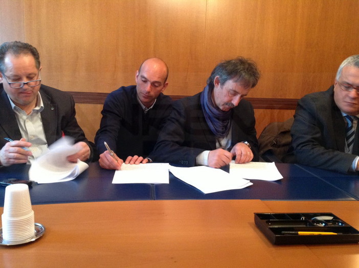 Imperia: in Prefettura la firma sull'accordo tra sindacati e Casinò ma bisogna attendere l'assemblea dei dipendenti