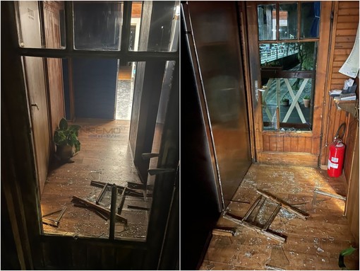 Le immagini delle vetrine spaccate dai ladri nel tentativo di furto al 'Marco Polo' Le immagini delle vetrine spaccate dai ladri nel tentativo di furto al 'Marco Polo'