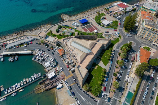 Sanremo: sul tetto di Santa Tecla verrà installato un impianto fotovoltaico, previsti risparmi del 50%