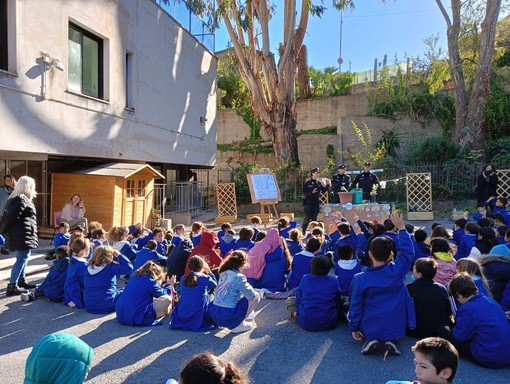 Sanremo: restyling per gli spazi esterni della scuola ‘Rodari’, affidati i lavori Sanremo: restyling per gli spazi esterni della scuola ‘Rodari’, affidati i lavori