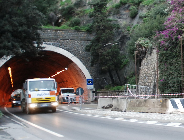 Bordighera: da giorni la galleria di Arziglia è al buio, residenti chiedono un intervento immediato