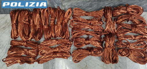 Ventimiglia, scoperto deposito clandestino di rame: sequestrati 281 chili, denunciato un 80enne Ventimiglia, scoperto deposito clandestino di rame: sequestrati 281 chili, denunciato un 80enne