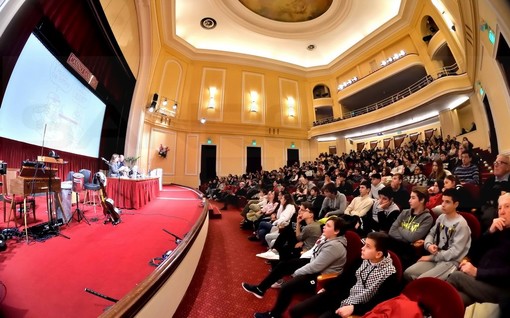 Sanremo: continua con successo al Casinò, il festival della Legalità e delle Idee Sanremo: continua con successo al Casinò, il festival della Legalità e delle Idee