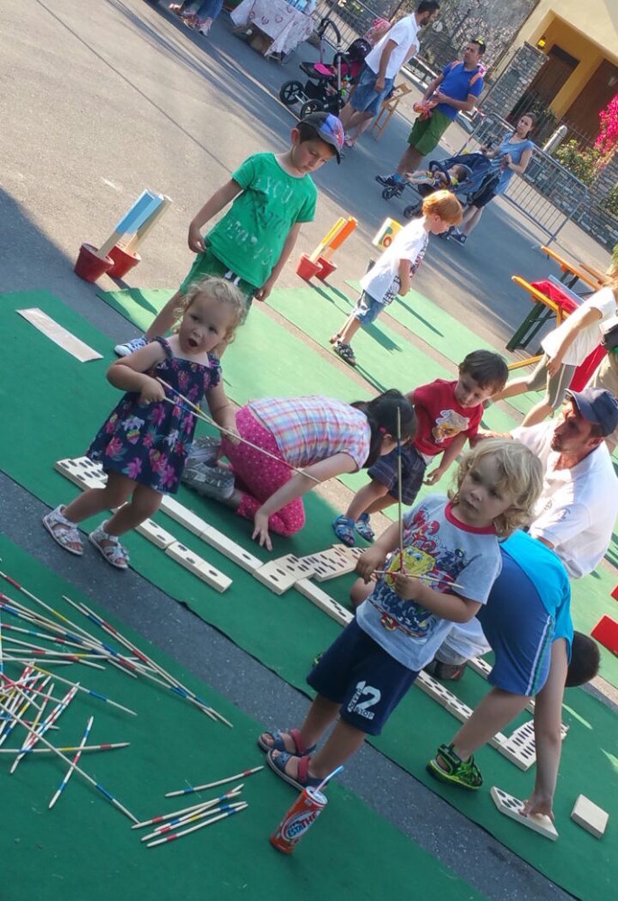 Pontedassio: grade festa a Villa Viani per la fine della scuola, una giornata di giochi e condivisione per i più piccoli (Foto) Pontedassio: grade festa a Villa Viani per la fine della scuola, una giornata di giochi e condivisione per i più piccoli (Foto)