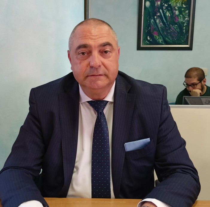 Vallecrosia, Perri, Rondelli e Valenti: “Grande attesa per il carnevale estivo con la sfilata di oltre 12 api allegoriche” Vallecrosia, Perri, Rondelli e Valenti: “Grande attesa per il carnevale estivo con la sfilata di oltre 12 api allegoriche”