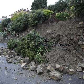 Le immagini dalla zona della frana