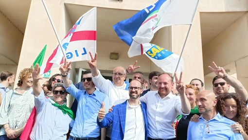 Due anni fa Flavio Di Muro divenne sindaco: "Continuiamo a guardare avanti per il bene di Ventimiglia"