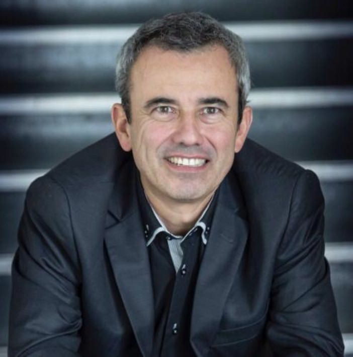 San Bartolomeo al Mare: Rovere d'Oro, questa sera il pianista Frédéric Lagarde San Bartolomeo al Mare: Rovere d'Oro, questa sera il pianista Frédéric Lagarde