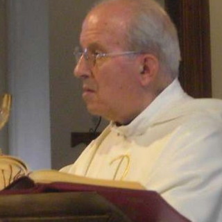 Vallecrosia: una piazza vicino alla Residenza 'Zitomirski' dedicata a Monsignor Francesco Palmero Vallecrosia: una piazza vicino alla Residenza 'Zitomirski' dedicata a Monsignor Francesco Palmero