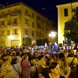 Taggia: domani sera con gli 'Amici della Musica e delle Arti' torna la 'Festa della Musica' Taggia: domani sera con gli 'Amici della Musica e delle Arti' torna la 'Festa della Musica'