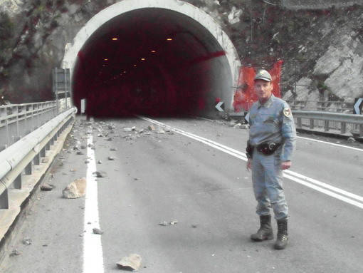 Frana tra Ventimiglia ed Airole: si prospetta stop di 10 giorni sulla statale 20 chiusa al traffico