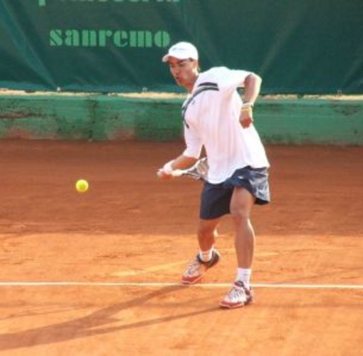 Tennis: dopo la vittoria su Baghdatis, Fognini si ferma a Roma contro lo spagnolo Granollers Tennis: dopo la vittoria su Baghdatis, Fognini si ferma a Roma contro lo spagnolo Granollers