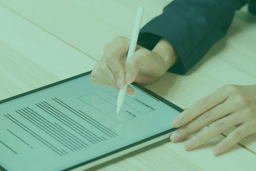 Firma digitale rapida e sicura: con Confesercenti si può ottenere il proprio certificato in pochi minuti Firma digitale rapida e sicura: con Confesercenti si può ottenere il proprio certificato in pochi minuti