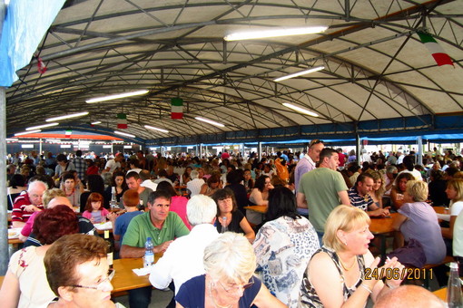 Imperia: festa di San Giovanni Ineja 2012, tutti gli appuntamenti fino al 25 giugno Imperia: festa di San Giovanni Ineja 2012, tutti gli appuntamenti fino al 25 giugno