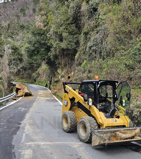 Sanremo: serviranno altri 500mila euro per garantire la sicurezza della strada franata a Pian della Castagna