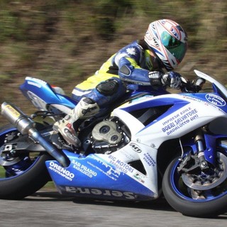 Motociclismo: ancora un grande risultato per il centauro badalucchese Francesco Curinga