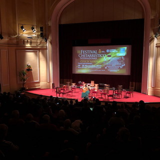 Sanremo: prosegue il Festival e Concorso Chitarristico al Casinò, domani sera concerto di Andrew York Sanremo: prosegue il Festival e Concorso Chitarristico al Casinò, domani sera concerto di Andrew York