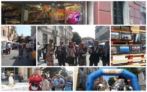 Imperia: inaugurata questo pomeriggio la 16a edizione della 'Fiera del Libro' (Foto e Video) Imperia: inaugurata questo pomeriggio la 16a edizione della 'Fiera del Libro' (Foto e Video)