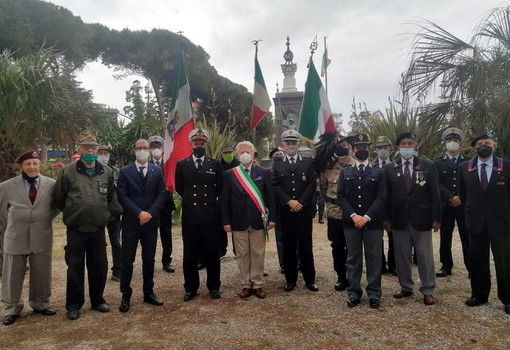 Ventimiglia: ai giardini 'Tommaso Reggio' la cerimonia per il 75° della Festa della Repubblica Ventimiglia: ai giardini 'Tommaso Reggio' la cerimonia per il 75° della Festa della Repubblica