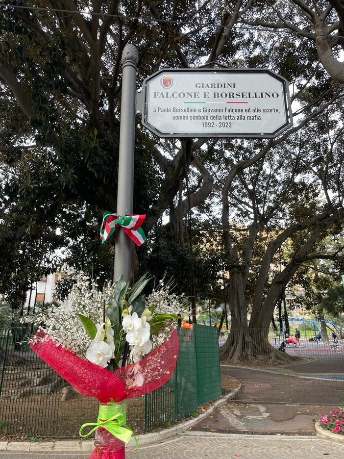 Sanremo: giornata in ricordo delle vittime delle mafie, un mazzo di fiori da Fratelli d'Italia