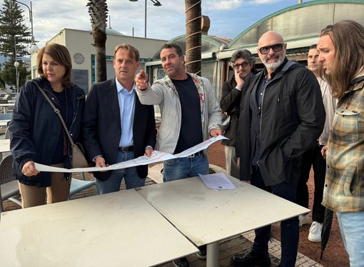 Demanio marittimo: l'assessore regionale Scajola a Bordighera per visionare un progetto sul fronte mare Demanio marittimo: l'assessore regionale Scajola a Bordighera per visionare un progetto sul fronte mare