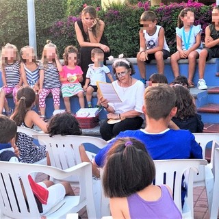 San Bartolomeo al Mare: 'Fiabe da colorare in riva al mare', grande partecipazione all'anfiteatro dei Giardini Marco Polo