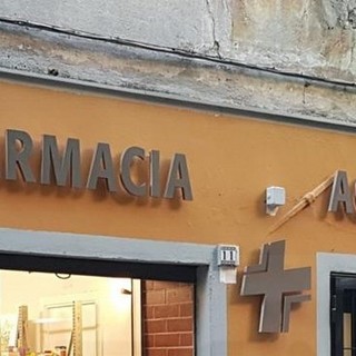 Ventimiglia: la farmacia Agosta da oggi è in via Garibaldi, il titolare "Necessari più spazi per i nuovi servizi" Ventimiglia: la farmacia Agosta da oggi è in via Garibaldi, il titolare "Necessari più spazi per i nuovi servizi"