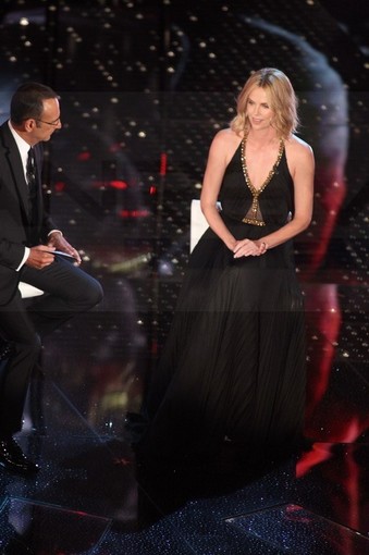 #Sanremo2015: Charlize Theron tra le canzoni della sua vita mette anche "Un'altra te" di Ramazzotti