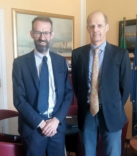 Gli uffici al lavoro per il Piano di dimensionamento: collocazione delle scuole la Provincia elabora progetti e novità Gli uffici al lavoro per il Piano di dimensionamento: collocazione delle scuole la Provincia elabora progetti e novità