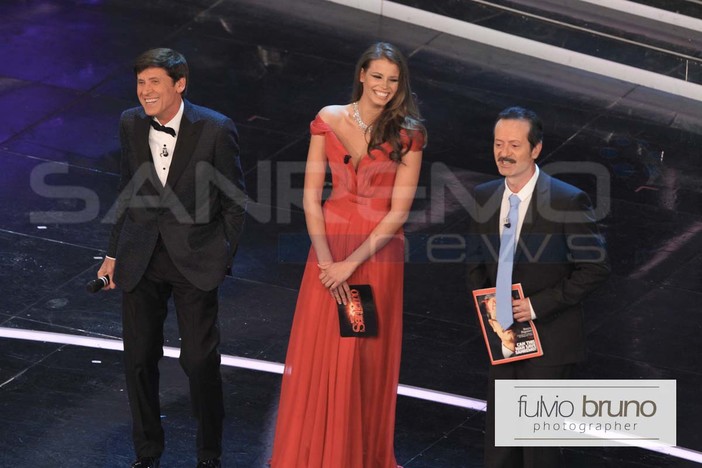 Festival di Sanremo: ritoccato lo spot promozionale della città, con due immagini sostituite Festival di Sanremo: ritoccato lo spot promozionale della città, con due immagini sostituite