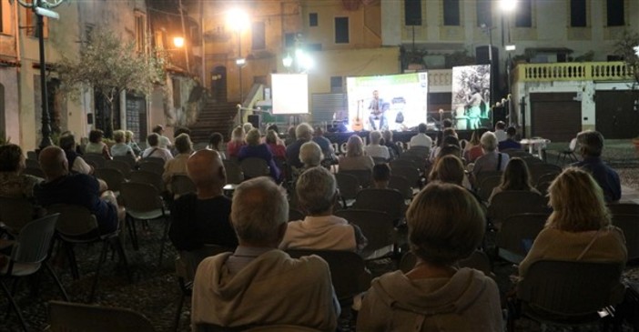 Sanremo grande successo per l'omaggio a Italo Calvino