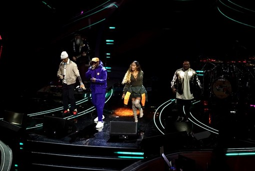 Sanremo 2023: Black Eyed Peas, da Los Angeles per far ballare il pubblico dell'Ariston (foto) Sanremo 2023: Black Eyed Peas, da Los Angeles per far ballare il pubblico dell'Ariston (foto)