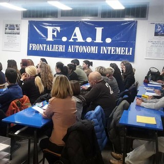Parlare francese per comunicare, lavorare e vivere il territorio: al via i nuovi corsi a Ventimiglia Parlare francese per comunicare, lavorare e vivere il territorio: al via i nuovi corsi a Ventimiglia