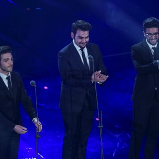 Il Volo omaggia Sergio Endrigo a #Sanremo2018 Il Volo omaggia Sergio Endrigo a #Sanremo2018
