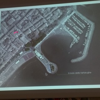 Diano Marina: un centro congressi in città, il comitato 'Ciclabile in ferrovia' non ci sta e critica il progetto