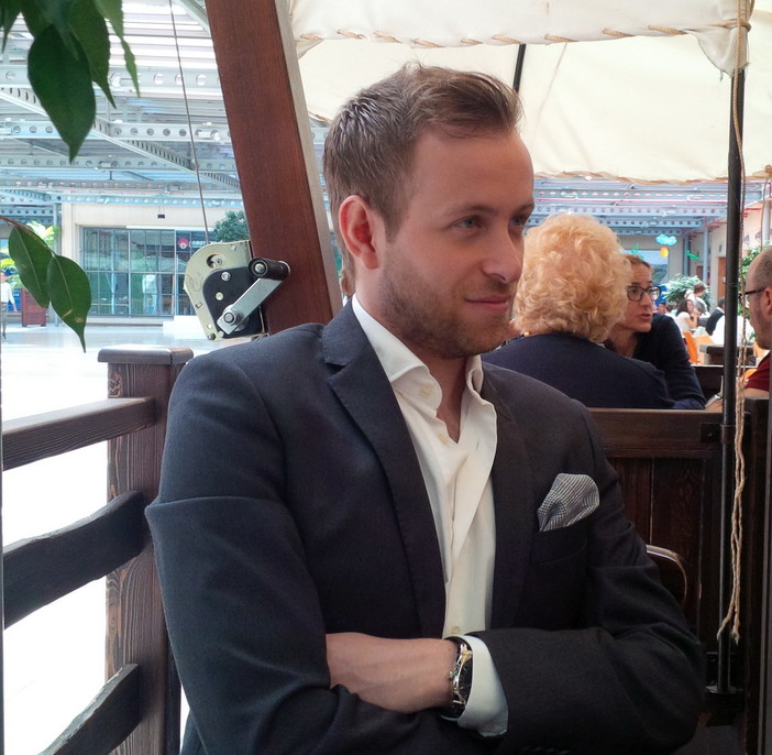 Lo scrittore sanremese Luca Ammirati ospite questo pomeriggio alla Fiera Libro Imperia