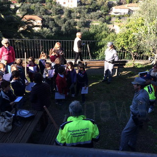 Cervo: grande partecipazione oggi alla 'Festa degli Alberi' organizzata dalla Protezione Civile