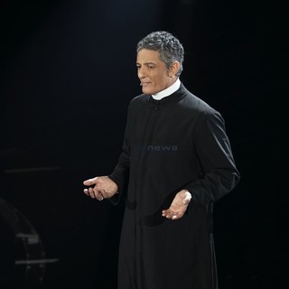 70° Festival di Sanremo: presunto scontro tra Fiorello e Tiziano Ferro, Amadeus smorza le polemiche “Il problema non è mai esistito, è stata una battuta infelice”